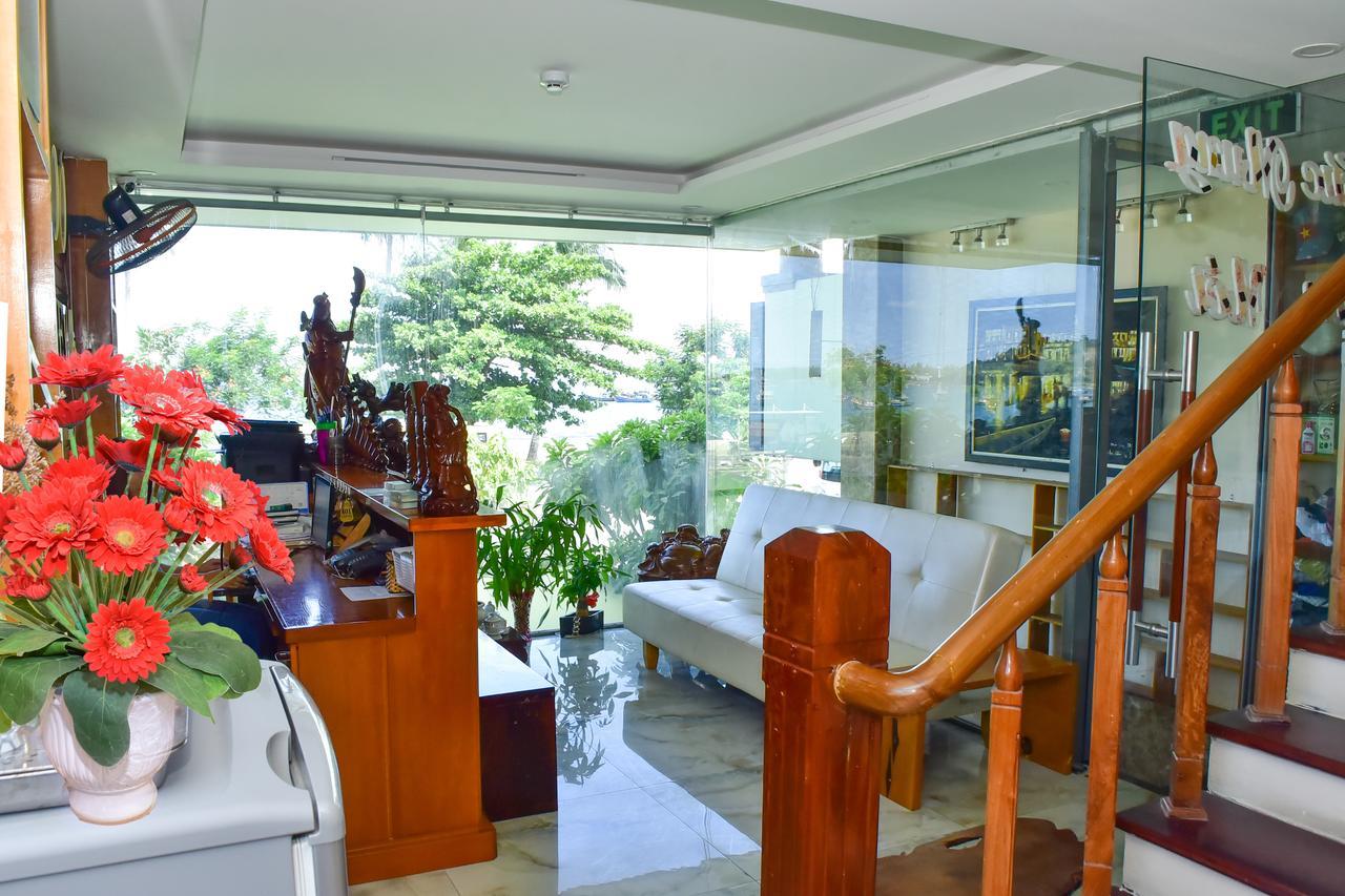 Sea View Dn Hotel Da Nang Exterior foto